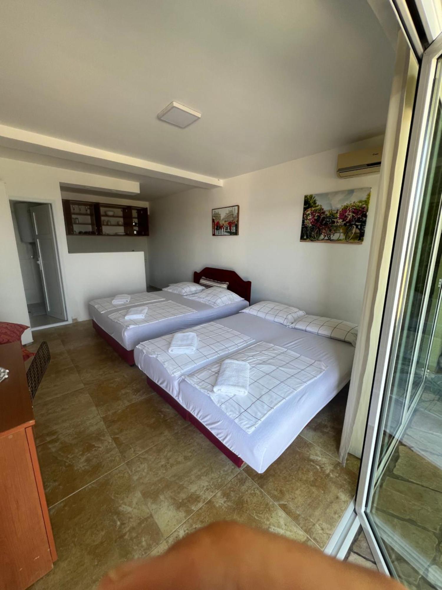 Apartments Bibic Budva Exteriör bild